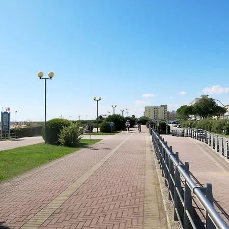 Appartmenti Urano 536s Μπιμπιόνε